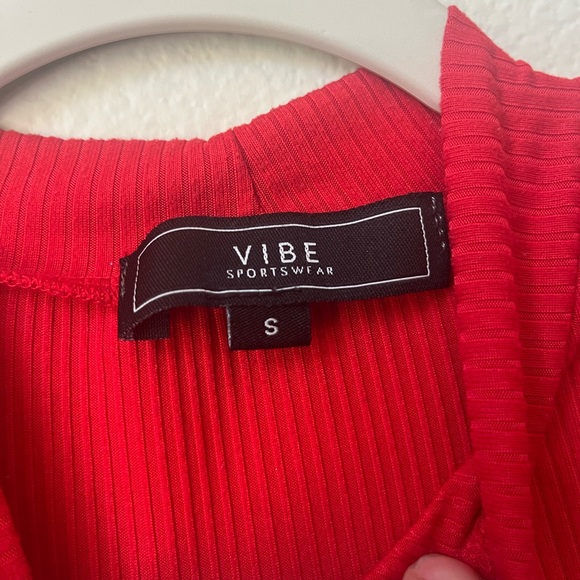 Red Vibe Sportswear Top - Picture 4 of 8